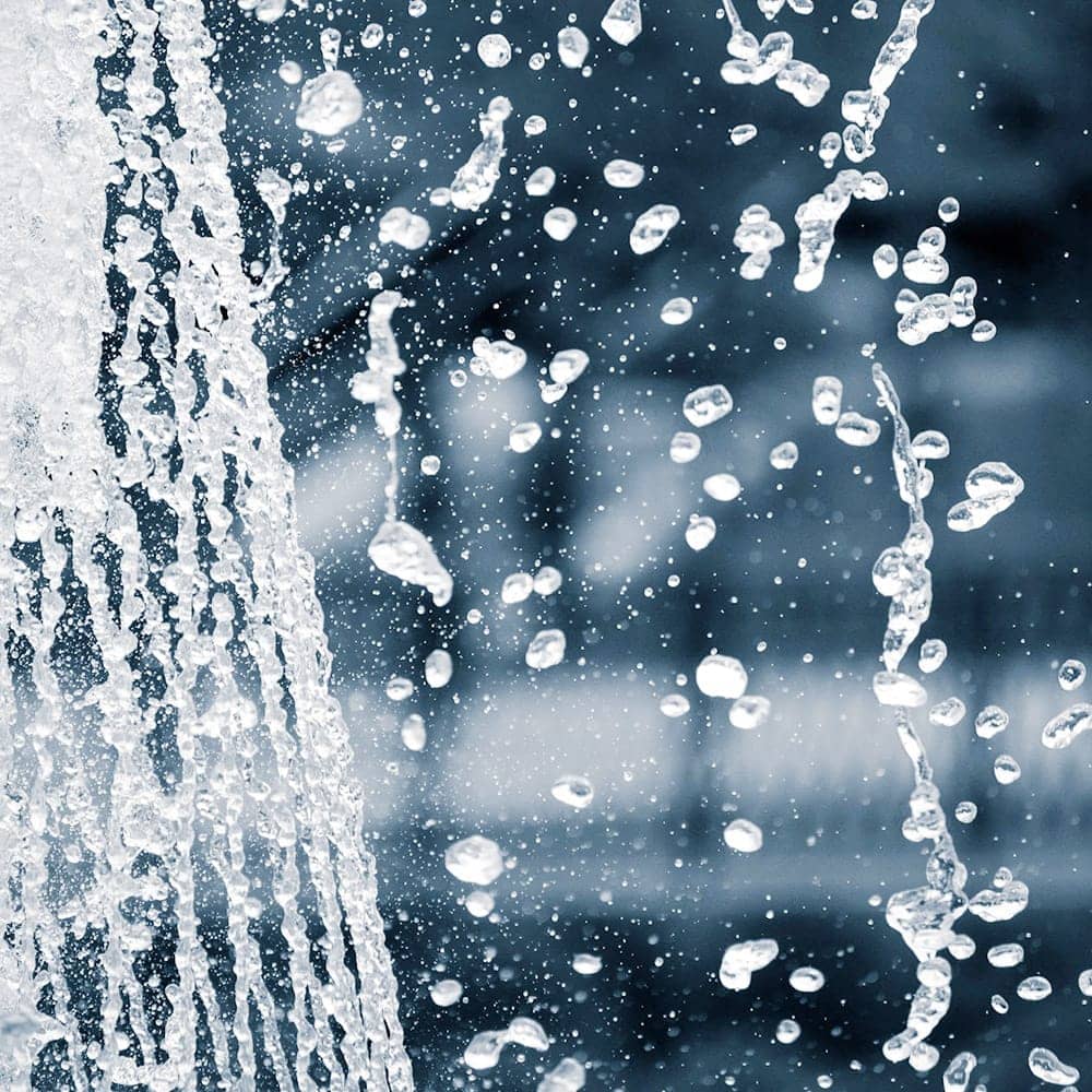 Simple to clean rubber logo mats